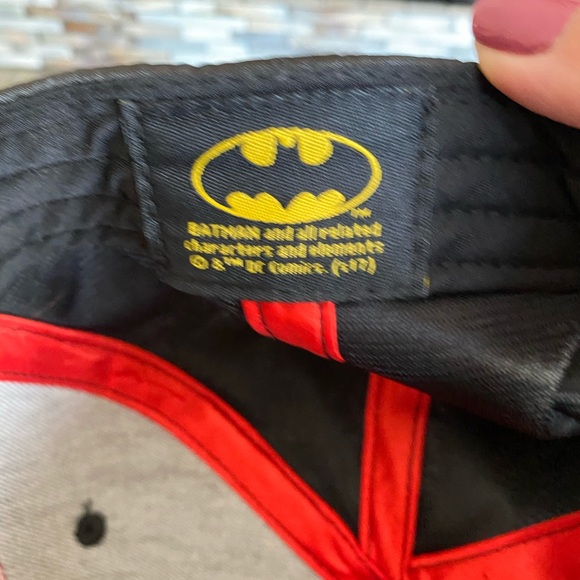 DC comics hat - Picture 4 of 9
